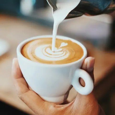 Latte Art im Café
